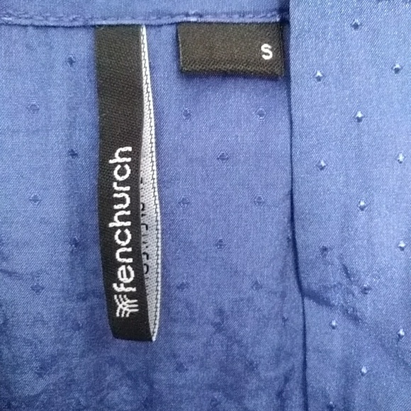 Blouse size small - Picture 5 of 7